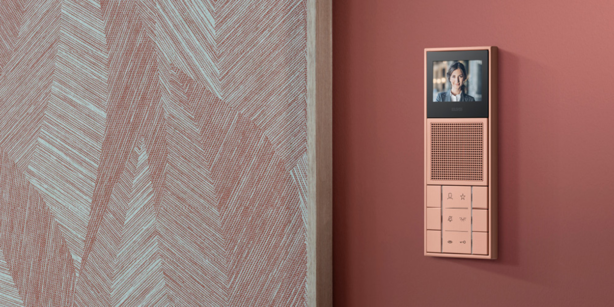 JUNG Türkommunikation bei Kübler Elektrotechnik in Allmersbach im Tal