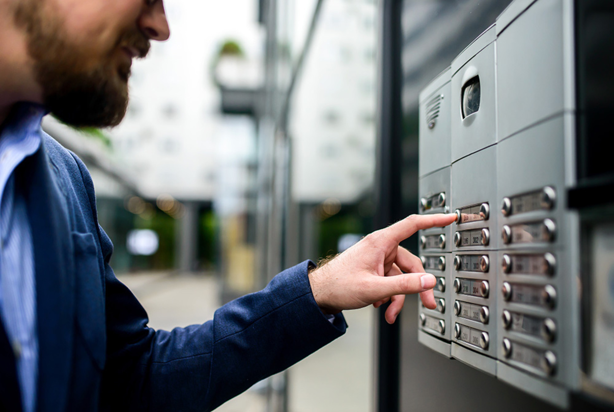 Sprech­anlagen bei Kübler Elektrotechnik in Allmersbach im Tal